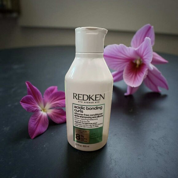 Redken Acidic Bonding Curls Conditioner 10.1 oz - Picture 1 of 1